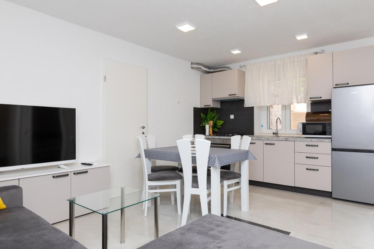 Apartmani Canaki Супетар Екстер'єр фото
